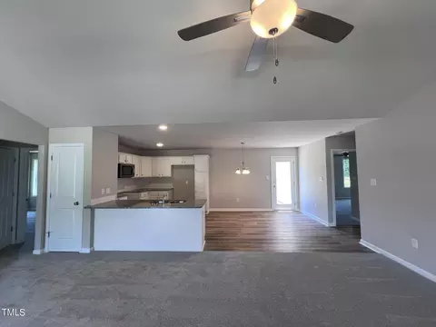 Living - 93 Bushel Ln, Benson, NC 27504 photo 4 of 4