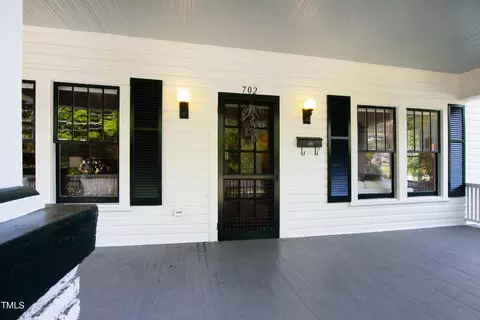 702 Colonial St, Durham, NC 27701 photo 2