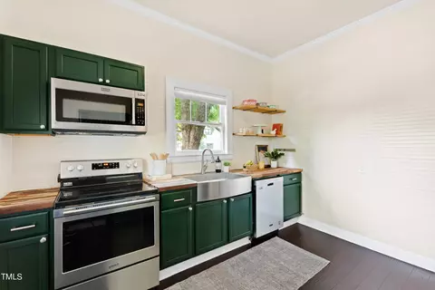 702 Colonial St, Durham, NC 27701 photo 27