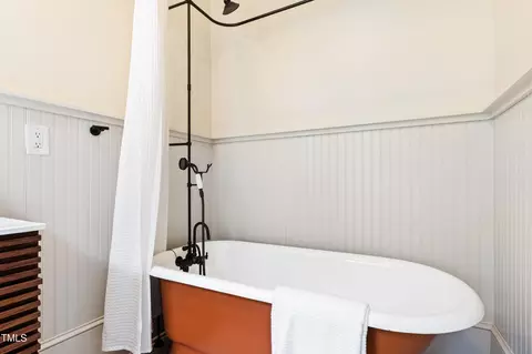 702 Colonial St, Durham, NC 27701 photo 20