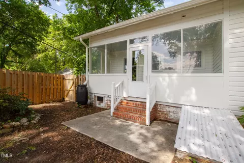 702 Colonial St, Durham, NC 27701 photo 42