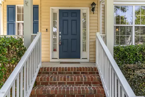 5704 Catskill Ct, Durham, NC 27713 photo 2