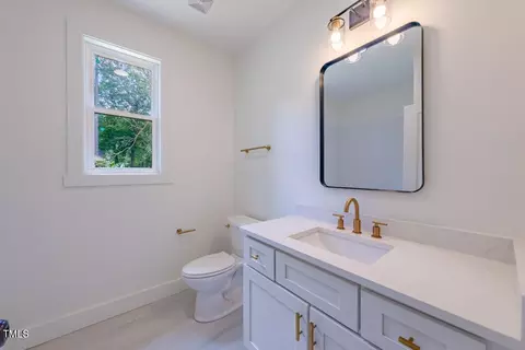 5610 Willow Dr, Durham, NC 27712 photo 21