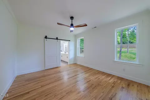 5610 Willow Dr, Durham, NC 27712 photo 17