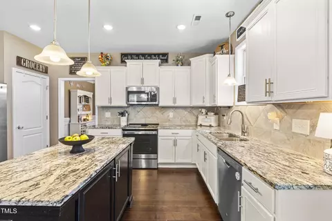 104 Pointer Dr, Angier, NC 27501 photo 11