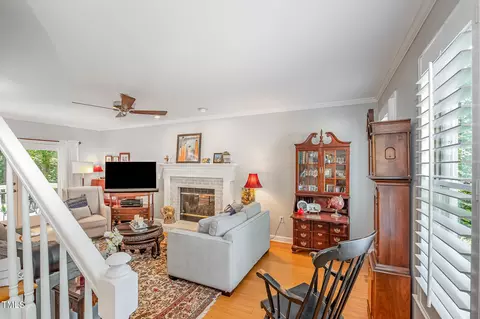 10 Gray Fox Ct, Durham, NC 27713 photo 3