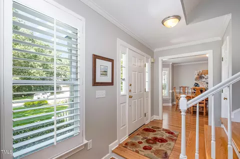 10 Gray Fox Ct, Durham, NC 27713 photo 2