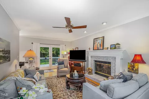 10 Gray Fox Ct, Durham, NC 27713 photo 5