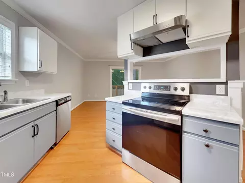 1112 Kendall Dr, Durham, NC 27703 photo 9