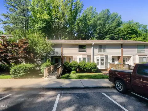 5957 Dixon Dr, Raleigh, NC 27609