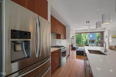 806 Glendale Ave, Durham, NC 27701 photo 9
