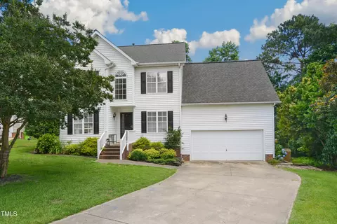 800 Windermere Lake Ct, Apex, NC 27502
