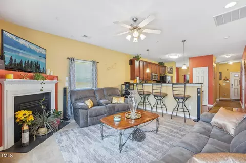 3 Miller Ct, Durham, NC 27704