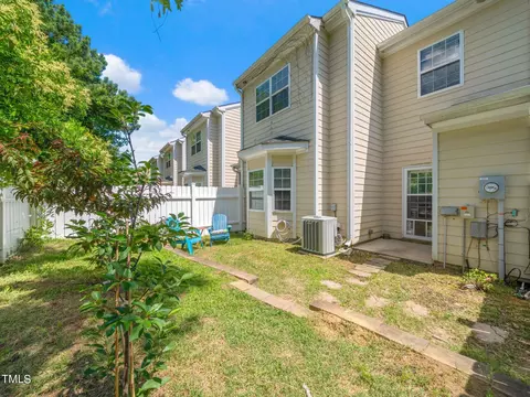 49 Beechleaf Ct, Clayton, NC 27520 photo 22