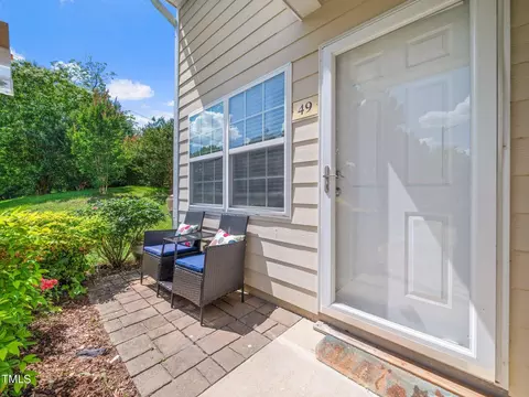 49 Beechleaf Ct, Clayton, NC 27520 photo 3