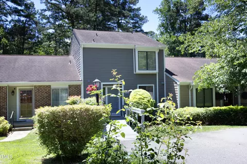 5826 Whitebud Dr, Raleigh, NC 27609