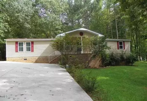 6505 Crowned Ct, Zebulon, NC 27597