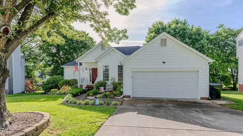 1321 Beaufort Dr, Graham, NC 27253
