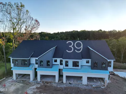 956 Myers Point Dr #39, Morrisville, NC 27560