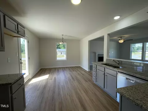 18 Disc Dr, Willow Spring, NC 27592 photo 5