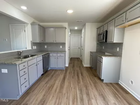 18 Disc Dr, Willow Spring, NC 27592 photo 3