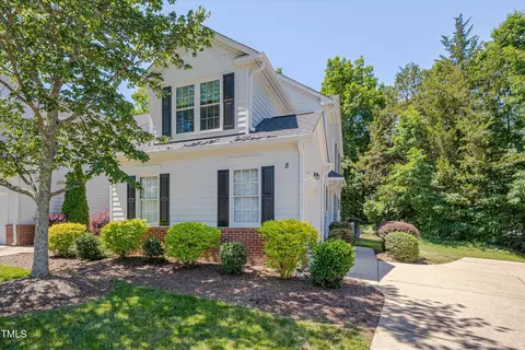 8 Lake Hill Dr, Durham, NC 27713