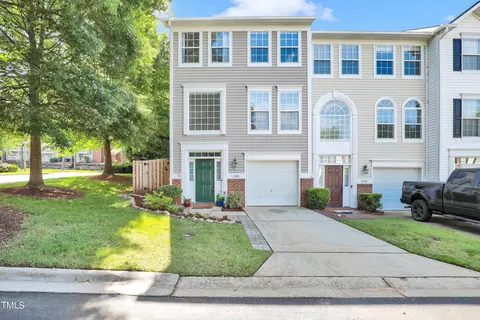 5540 Crabtree Park Ct, Raleigh, NC 27612