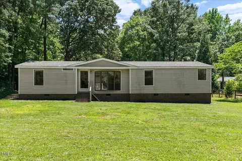 180 Harris Rd, Youngsville, NC 27596
