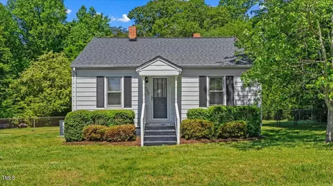 702 Veterans Dr, Elon, NC 27244