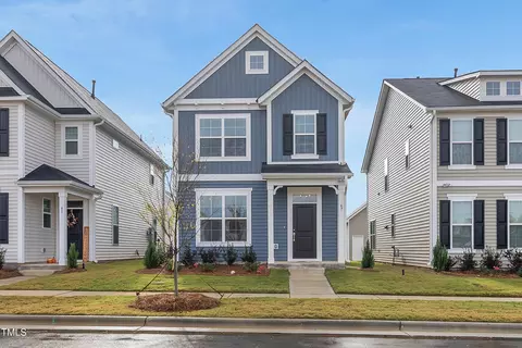 67 Pear Blossom Pkwy #97, Clayton, NC 27520