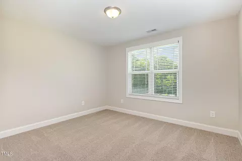 Bedroom - 211 Rolling Oaks Ln, Benson, NC 27504 photo 4 of 5