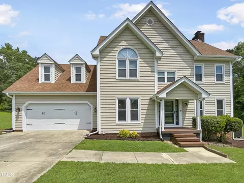 201 Willow Ct, Angier, NC 27501