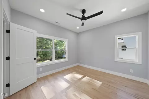 2505 Lednum St, Durham, NC 27704 photo 18