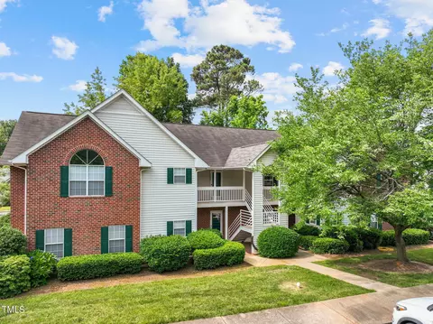 1522 Bulon Dr, Cary, NC 27518