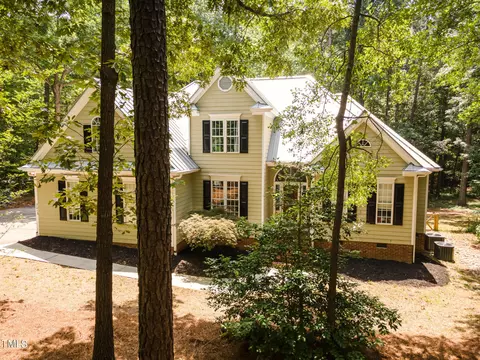 7013 Landingham Dr, Willow Spring, NC 27592 photo 4