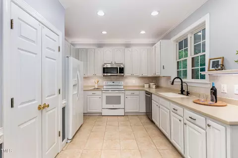 7013 Landingham Dr, Willow Spring, NC 27592 photo 13