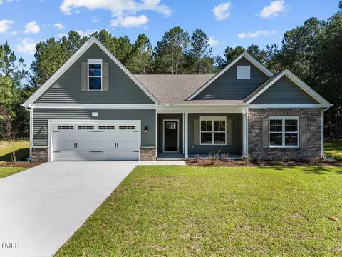 8 Richmond Rd, Jackson Springs, NC 27281