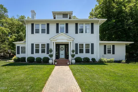 1112 Mordecai Dr, Raleigh, NC 27604