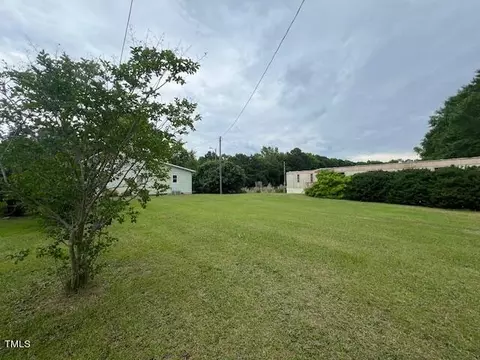 Exterior - 104 Chic Ennis Rd, Coats, NC 27521 photo 3 of 4