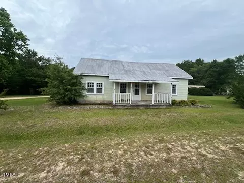 Exterior - 104 Chic Ennis Rd, Coats, NC 27521 photo 1 of 4