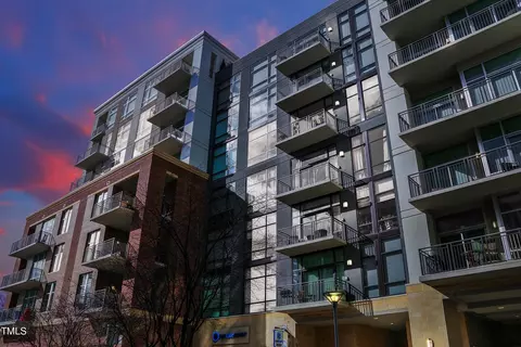 140 W Franklin St #413, Chapel Hill, NC 27516