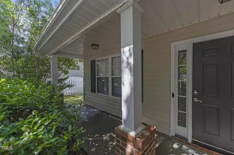 4410 Dolwick Dr, Durham, NC 27713 photo 2