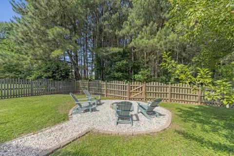 4410 Dolwick Dr, Durham, NC 27713 photo 10