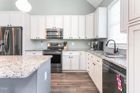 4455 Boyd Wright Rd, Burlington, NC 27215 photo 17