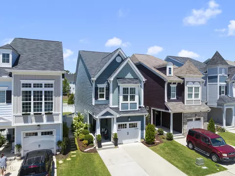 1216 Brown Velvet Ln, Apex, NC 27523