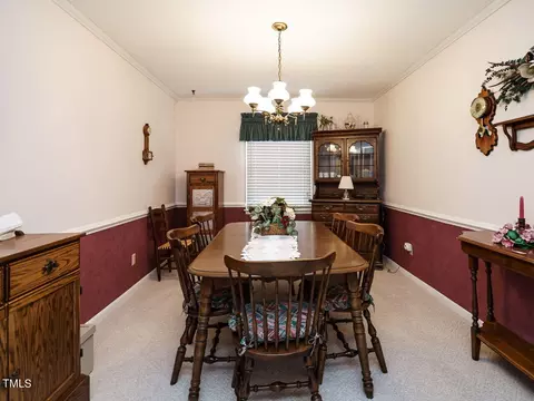 906 Dixie Dr, Selma, NC 27576 photo 18