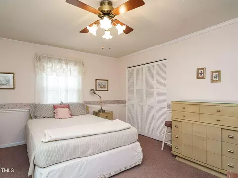 906 Dixie Dr, Selma, NC 27576 photo 20
