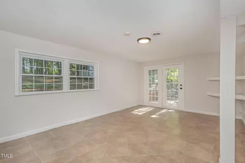 2815 Fox Dr, Durham, NC 27712 photo 8