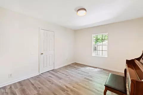 903 Drew St, Durham, NC 27701 photo 24