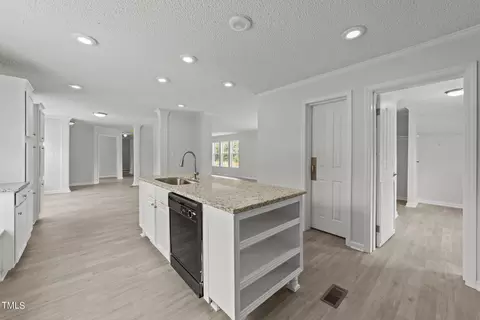 1688 Grantham School Rd, Mount Olive, NC 28365 photo 13